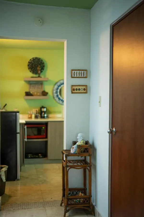 La Esmeralda Pr San Juan Guest house
